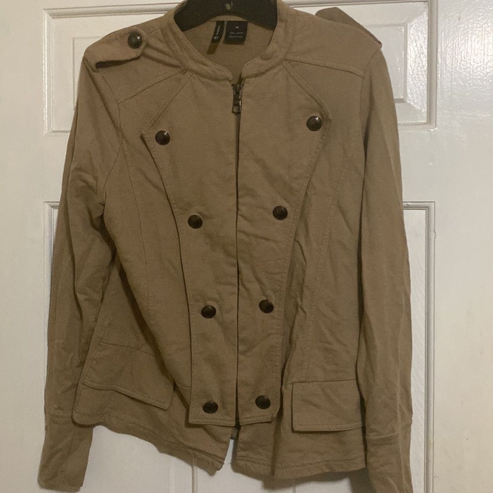 Tan lightweight jacket - Picture 3 of 4